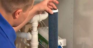 Установка угольных фильтров для воды и вытяжки от 3568 рублей в Печоре